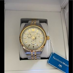 TECHNOMARINE WATCH BRAND NEW!!!!